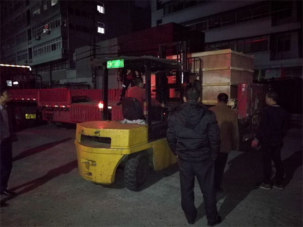 电动通风蝶阀发货图3